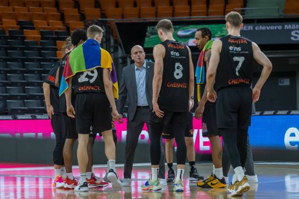 多年来的积 多年来的积