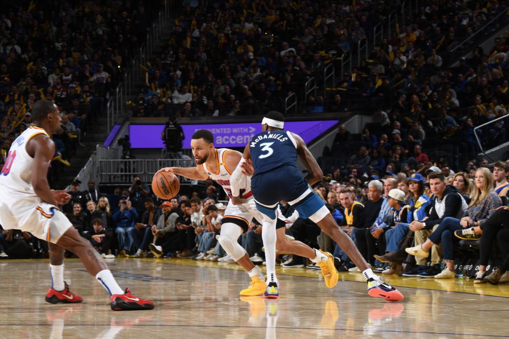 比初步预估 比初步预估