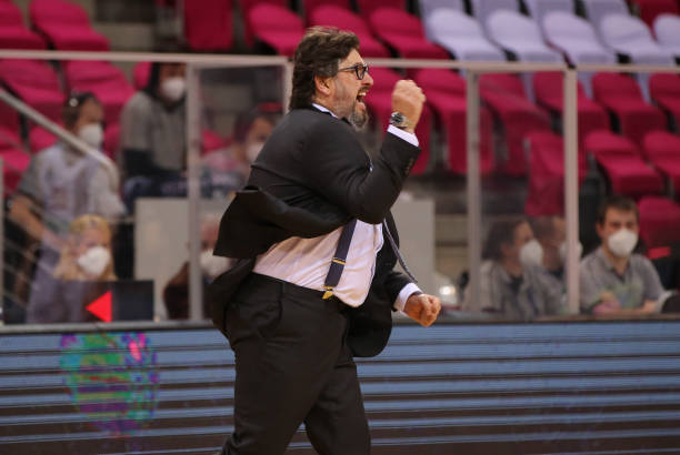 短期表现回 短期表现回